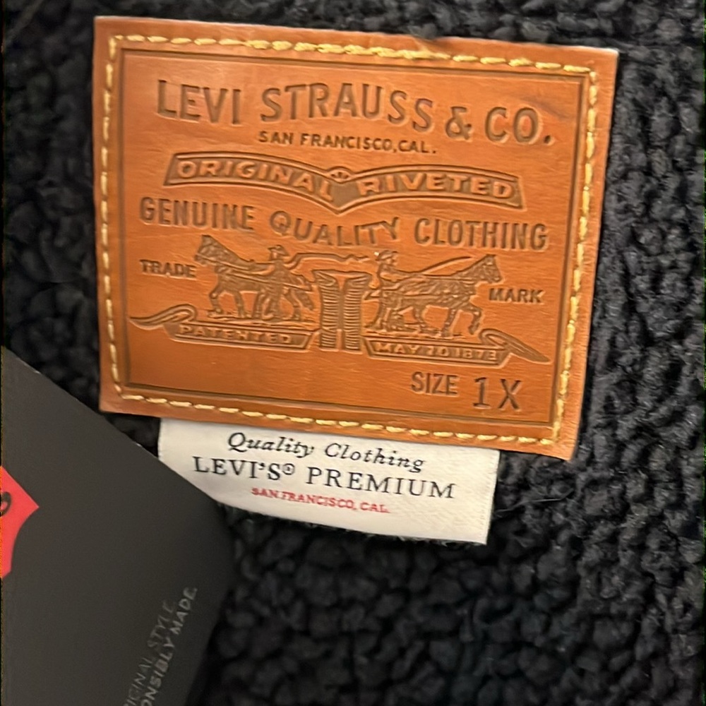 Levi’s 90s Sherpa Trucker Jacket Black Denim NWT 1X - Picture 8 of 14